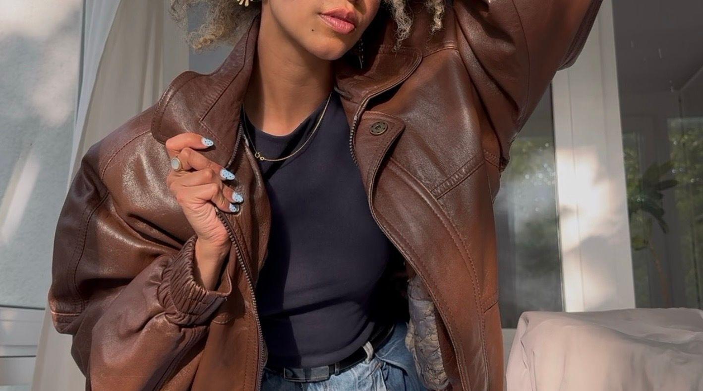 Non au blues de la rentrée ! Oui aux astuces pour réparer ma veste en cuir !